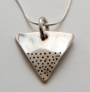 triangle-dot-half-pendant