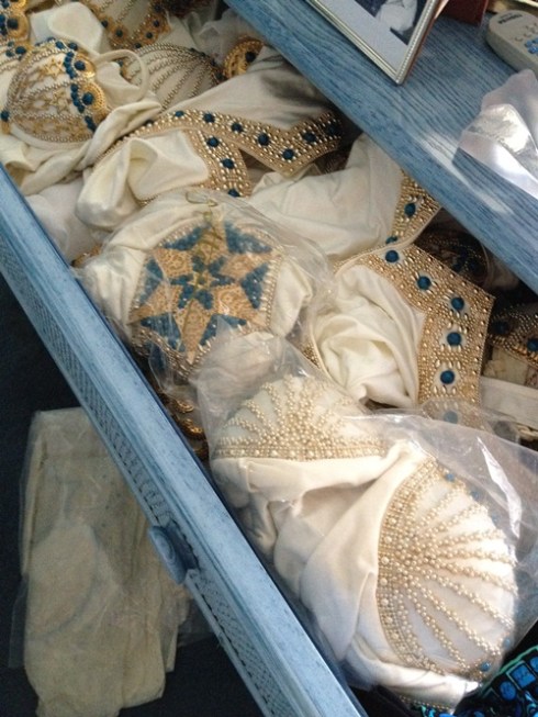 הדגמים שהתגלו במגירה