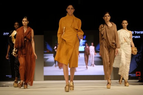 שאול פדידה בקולקציה "המגילות"